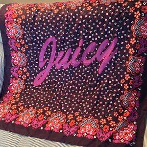 Gorgeous Juicy Couture Scarf